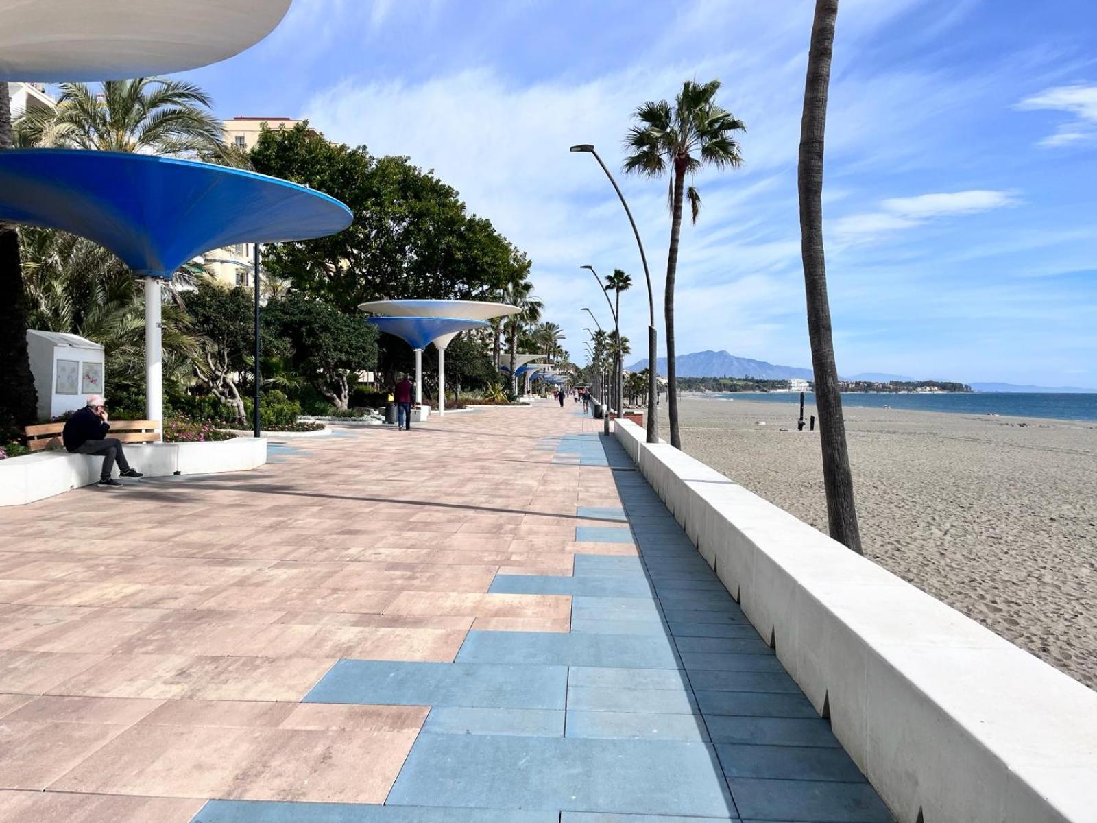 El Faro Vacaciones En Estepona Dış mekan fotoğraf
