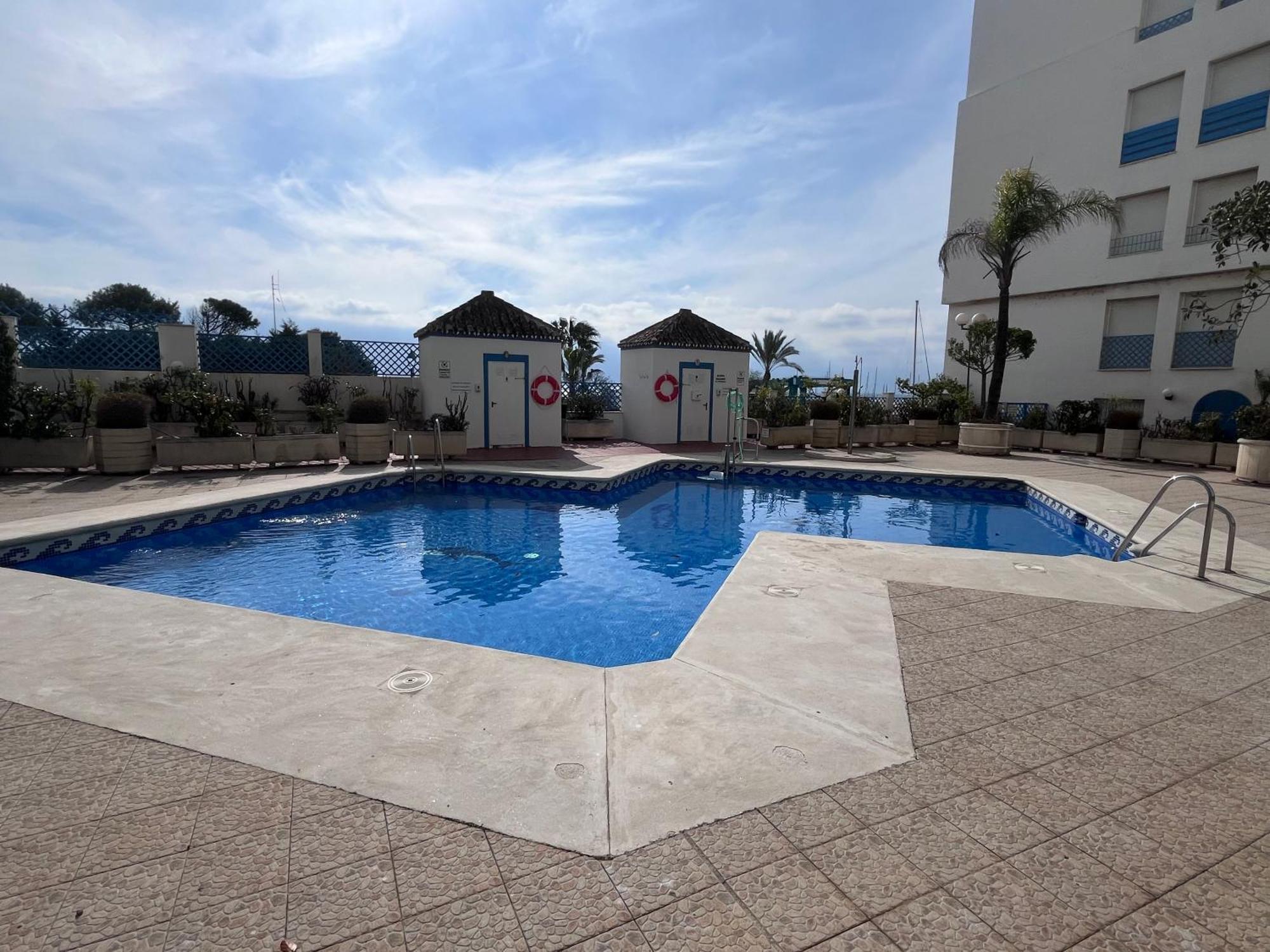 El Faro Vacaciones En Estepona Dış mekan fotoğraf